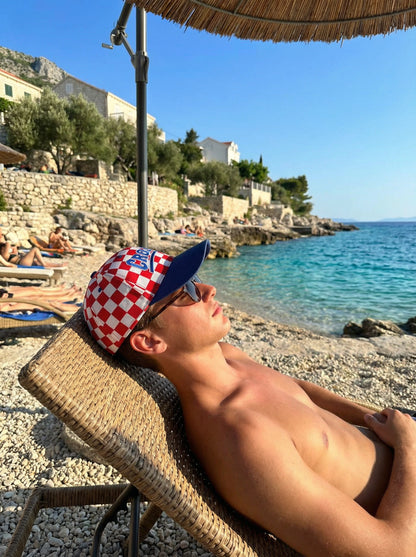 Croatia Šilterica – Šahovnica s Plavim Šiltom i Natpisom